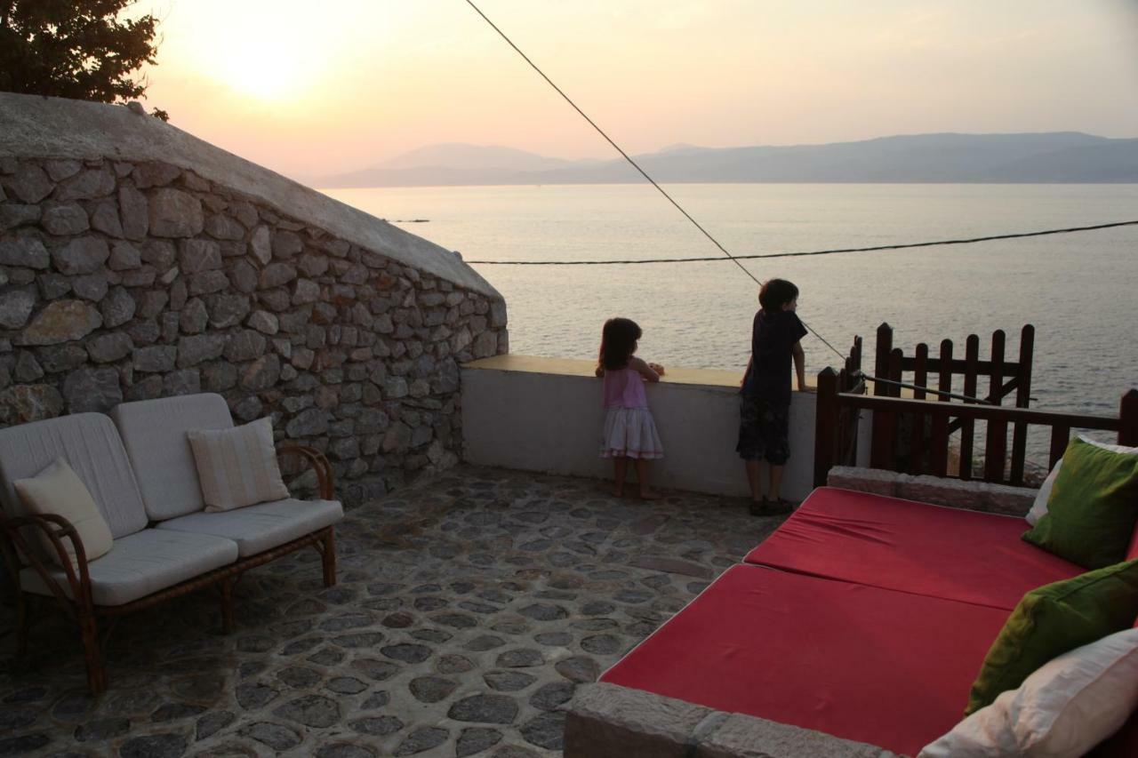 Villa Alkioni stone house Hydra  Esterno foto